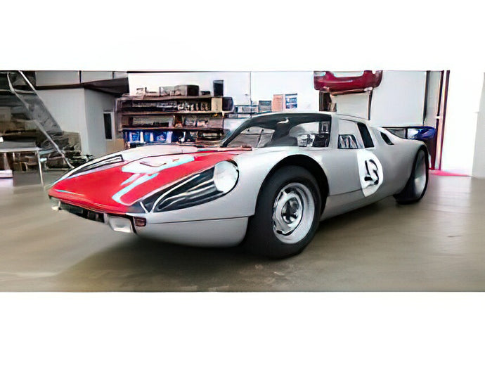 【予約】12月以降発売予定PORSCHE  904 CARRERA GTS ch.904-025 N 26 SILVERSTONE INTERNATIONAL GRAND TOURING 1964 INNES IRELAND - SILVER RED/CMC 1/18ミニカー