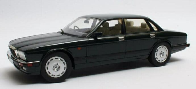 【予約】10月以降発売予定Jaguar XJR XJ40 metallic green 1990  /Cult Models 1/18 ミニカー