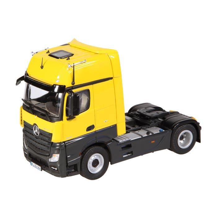 メルセデスベンツアクトロス 4X2, FH25 トラクタヘッド　トラック /NZG 1/50 建設機械模型