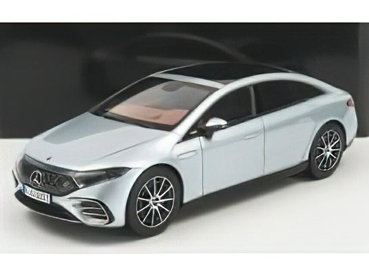 MERCEDES BENZベンツ EQS VON MERCEDES-EQ 2022 - HIGHTEC SILVER ディーラーモデル/NZG 1/18 ミニカー