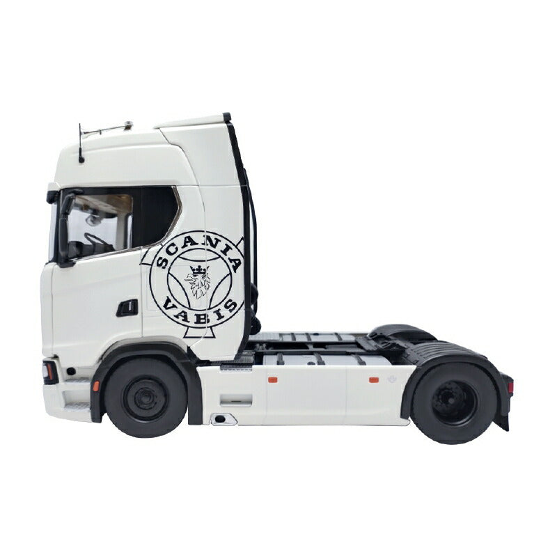 ギャラリービューアに画像をロードする, Scania V8 730S 4x2 white / Lohr white with d?cor キャリアカー積載車 /NZG 建設機械模型 工事車両 1/18 ミニカー
