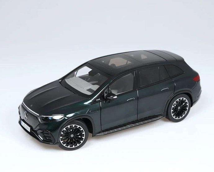 Mercedes Benz EQS SUV AMG Line emerald green /NZG 1/18 ミニカー