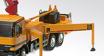 PUTZMEISTER M 36 モバイルコンクリート 3軸 メルセデスベンツ アクトロス 40128/0 /CONRADコンラート建設機械 工事車両 1/50 ミニチュア 重機