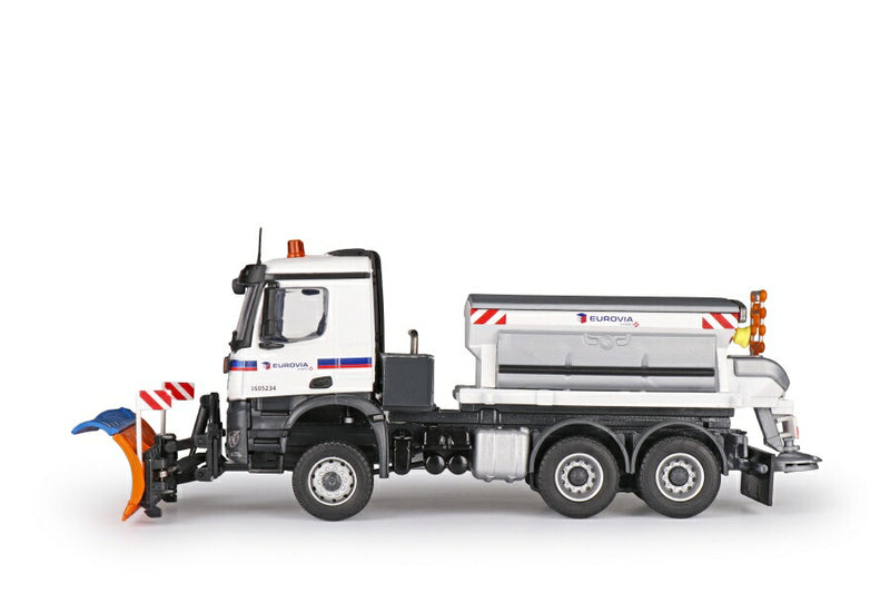 【予約】10-12月以降発売予定Mercedes-Benz Arocs Winter service with gritting superstructure ans snow shield  トラック/Conrad 建設機械模型 工事車両 1/50 ミニカー
