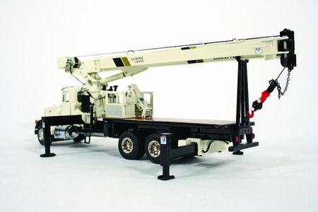 National Crane 1300H ブームトラック   1/50  TWH048-01035 　建設機械模型　ミニチュア 重機