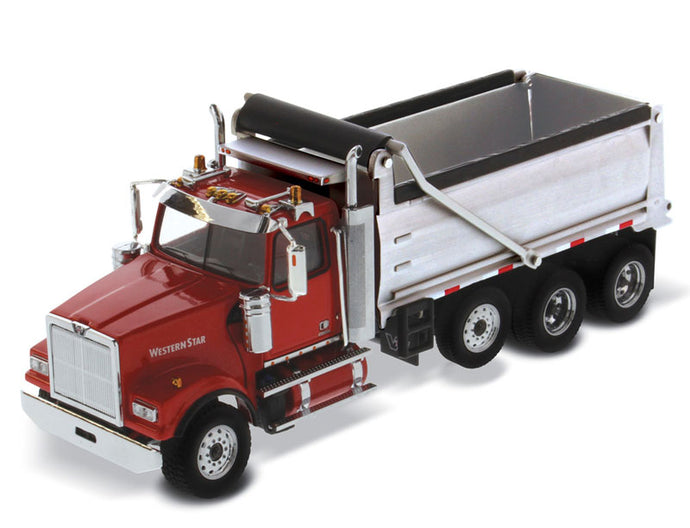 Western Star 4900 SF Dump Truck with Red Cab and Matte Silver Dump Body /ダイキャストã�Eスターズ  1/50 ミニチュア トラチE‚¯ 建設機械模垁E工事車両