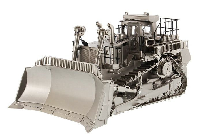 Caterpillar D11T Track-Type Tractor Dozer - Matte Silver Plated /ダイキャストマスターズ  1/50 ミニチュア トラック 建設機械模型 工事車両