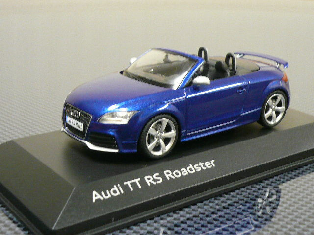 ギャラリービューアに画像をロードする, 【アウディ純正】  Audi TT RS ロードスター　ブルー /Schucoシュコー 1/43ミニカー
