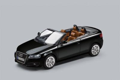 【アウディ純正】  Audi A3 Cabrio ブラック /ミニチャンプス 1/43ミニカー