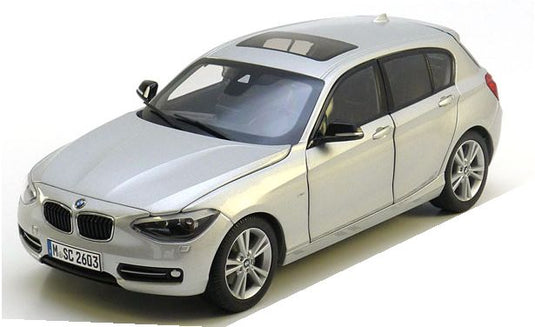 BMW特注 1シリーズ F20 5door 2012 シルバー /Paragon Modelsディーラーバージョン 1/18 ダイキャストミニカー