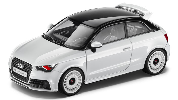 ギャラリービューアに画像をロードする, 【予約】アウディ純正Audi A1 クワトロ グラシアホワイト/Schuco 1/43 ミニカー　特注
