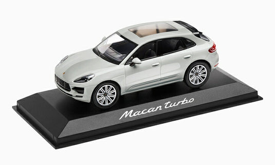 PORSCHEポルシェ特注 MACAN TURBO 2018 /ミニチャンプス 1/43ミニカー – ラストホビー