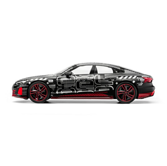 【予約】2022年発売予定アウディディーラー特注Audi RS e-tron GT prototype, blk/red/silver/Norev 1/18 ミニカー