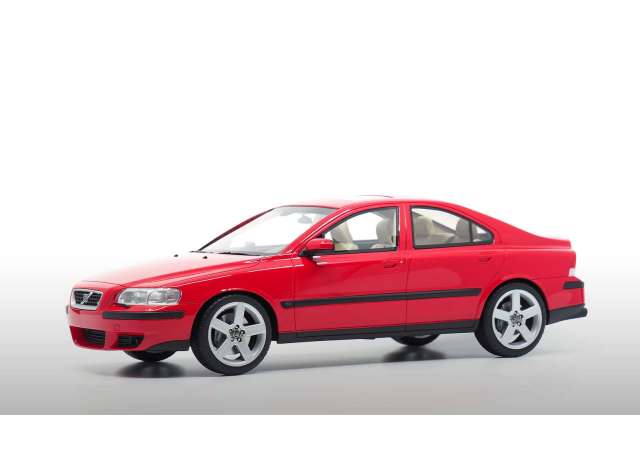 【予約】2022年発売予定Volvo S60 R, red /DNA COLLECTIBLES 1/18 ミニカー