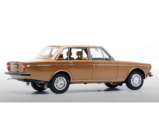 【予約】12月以降発売予定VOLVO - 164 E 1972 - GOLD MET /DNA COLLECTIBLES 1/18 ミニカー