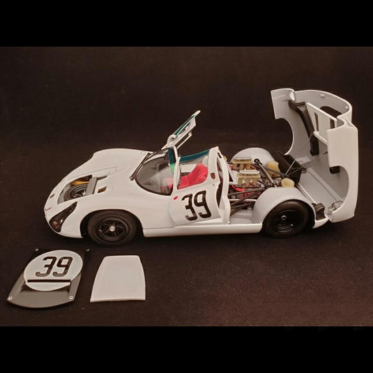 Porscheポルシェ 910 n° 39 24h Le Mans 1967 1/18 Exoto MTB00062Dミニカー