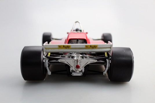 FERRARI - F1 126 C2 N 27 SEASON 1982 GILLES VILLENEUVE - RED /GP Replicas 1/18ミニカー