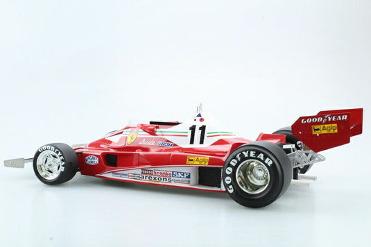 312 T2 1977 Niki Lauda World Champion /GP Replicas 1/18 ミニカー