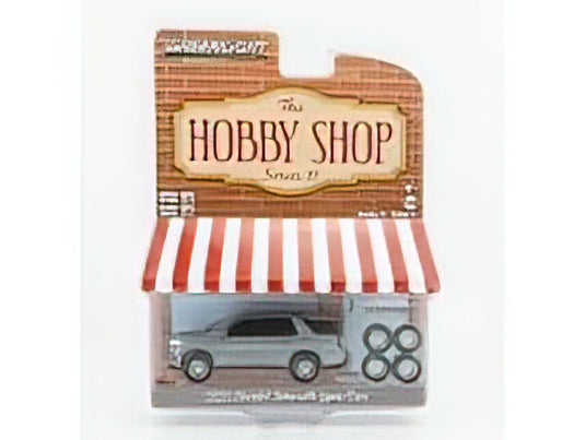 CHEVROLETシボレー TAHOE WITH SPARE TIRES 2021 - GREY MET /Greenlight 1/64 ミニカー