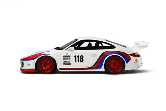 【予約】9月以降発売予定PORSCHE - 911 997 OLD & NEW BODY KIT 2018 /GTスピリット 1/18 ミニカー