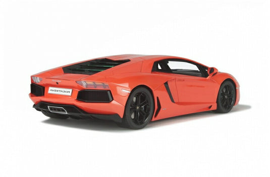 LAMBORGHINI AVENTADORランボルギーニアヴェンタドール LP700-4 /GT SPIRITスピリット 1/12 ミニカー