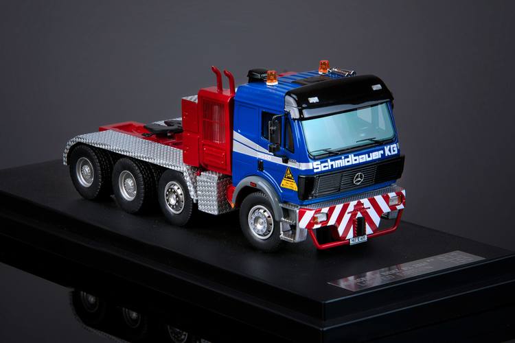 ギャラリービューアに画像をロードする, 【予約】3-5月以降発売予定chmidbauer Mercedes Benz SK3550 8x4トラック トラクタヘッド/建設機械模型 工事車両 IMC 1/50 ミニチュア
