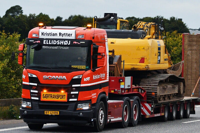 【予約】12月以降発売予定BRAANKER SCANIA 6X2 KNT MCOS 3 AXLE RAMPトラック/IMC 建設機械模型 工事車両 1/50 ミニカー