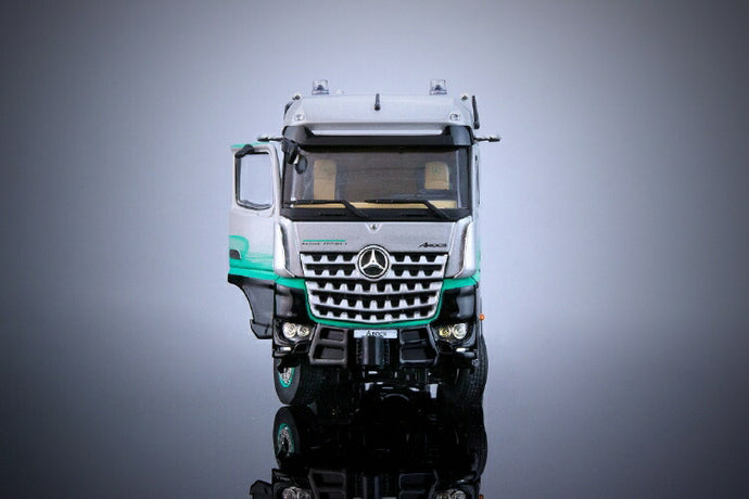 MercedesBenz Arocsメルセデスベンツアクトロス SLT 8x4 Racing Edition 1トラック トラクタヘッド  /IMC  建設機械模型 工事車両 1/50 ミニチュア