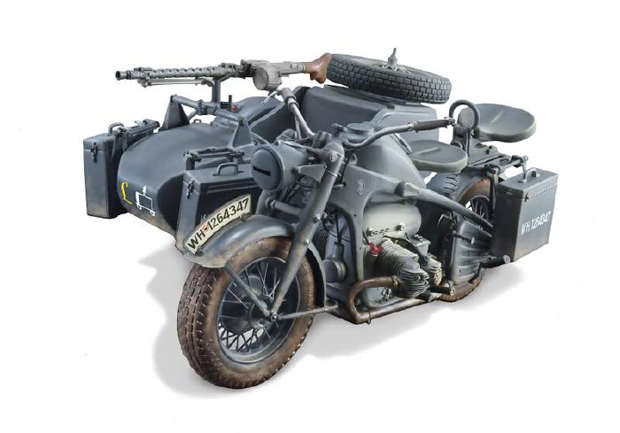 ギャラリービューアに画像をロードする, ZUNDAPP - KS750 WITH SIDECAR MILITARY 1941 プラモデル 模型/ITALERI  1/9
