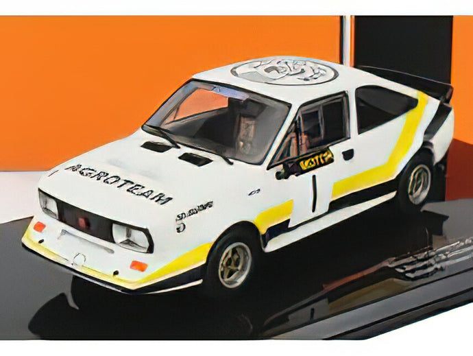 SKODA - 160RS MTX N 1 RALLY PRIBRAM 1984 V.BLAHNA - P.SCOVANEK - WHITE BLACK YELLOW /IXO 1/43 ミニカー
