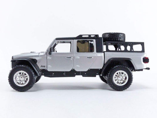 ワイルドスピード F9 1/24 2020 Jeep Gladiator Jada Toys ミニカー