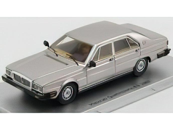 MASERATI - QUATTROPORTE 4.9 1983  SILVER 海外限定   /Kess-Model 1/43 ミニカー