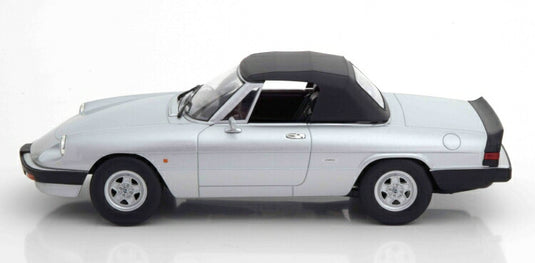 Alfa Romeoアルファロメオ Spider 3 Series II 1986 silver /KK-SCALE 1/18 ミニカー