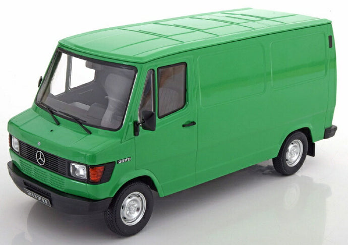 Mercedesメルセデスベンツ 208 D 1988 green /KK-SCALE 1/18 ミニカー