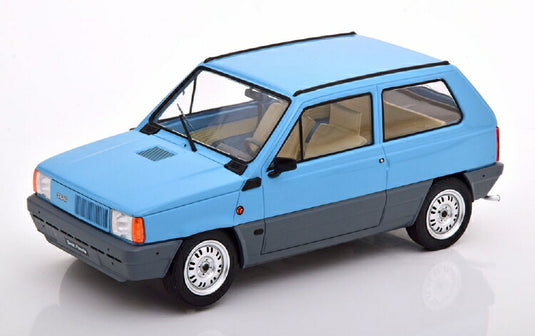 【予約】FIAT - PANDA 35 1980 - LIGHT BLUE /KK SCALE 1/18 ミニカー