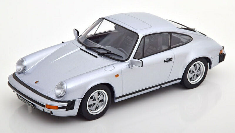 ギャラリービューアに画像をロードする, 【予約】3月以降発売予定Porscheポルシェ 3.2 Coupe 250.000. 911series 1988 silvergrey /KK SCALE 1/18 ミニカー
