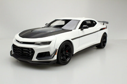 ZL1 1LE Camaroカマロ Hennessey Exorcist /LS-Collectibles 1/18 レジン ミニカー