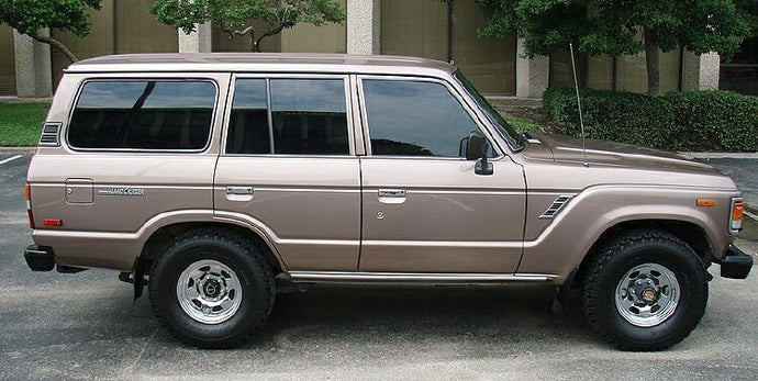 【予約】7月以降発売予定Toyota Land Cruiserトヨタ ランドクルーザー 1987 J60  bronze /LS Collectibles 1/18  レジンミニカー