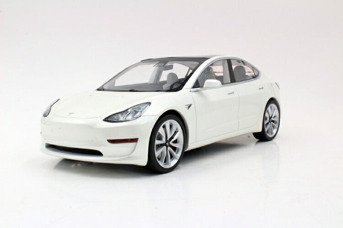 Tesla Model 3 white  /Ls Collectibles  1/18 ミニカー