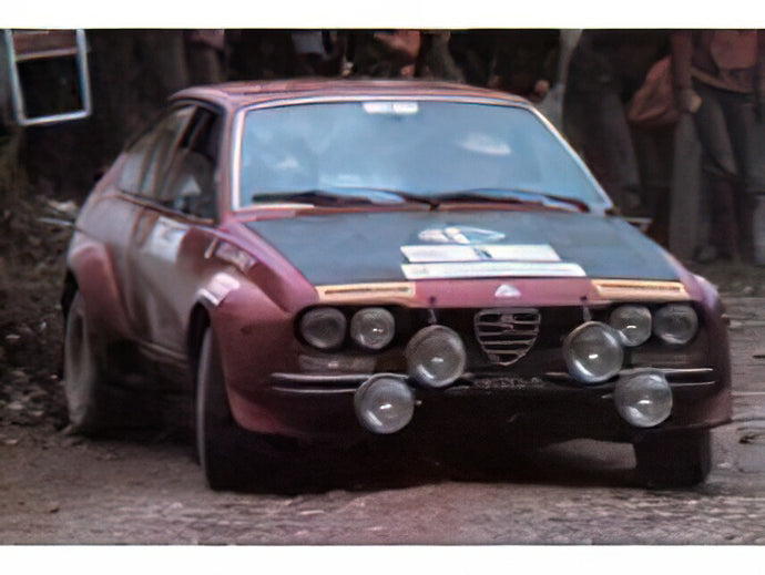 【予約】12月以降発売予定ALFA ROMEO  ALFETTA GT GR.2  N 3 3rd RALLY TOUR DE COURSE 1975 JEAN CLAUDE ANDRUET/LS-Collectibles 1/18ミニカー