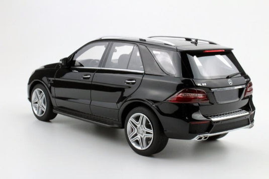 Mercedes ML63 AMG ブラック /LS COLLECTIBLES 1/18  レジンミニカー
