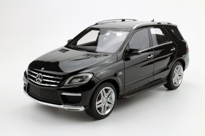 Mercedes ML63 AMG ブラック /LS COLLECTIBLES 1/18  レジンミニカー