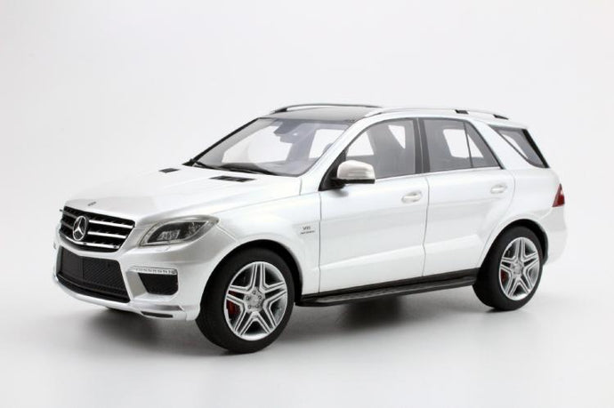 Mercedes ML63 AMG シルバー /LS COLLECTIBLES 1/18  レジンミニカー