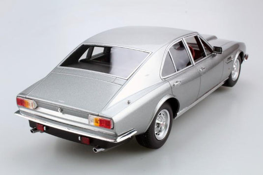 Aston Martinアストンマーチン Lagonda 1974 saloon シルバー /LS COLLECTIBLES 1/18  レジンミニカー