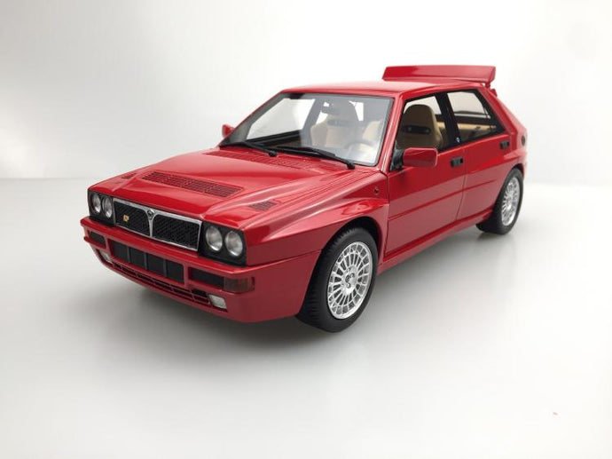 Lancia Delta Integrale Evolution II レッド /LS COLLECTIBLES 1/18  レジンミニカー