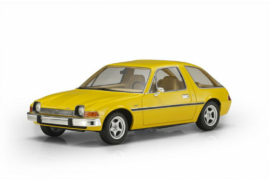 【予約】11月以降発売予定AMC  PACER 1977 yellow  /Ls Collectibles 1/18 ミニカー