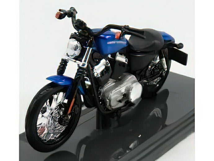 HARLEY DAVIDSON - XL 1200N NIGHTSTER 2012 - BLUE MET /MAISTO 1/18 ミニカー