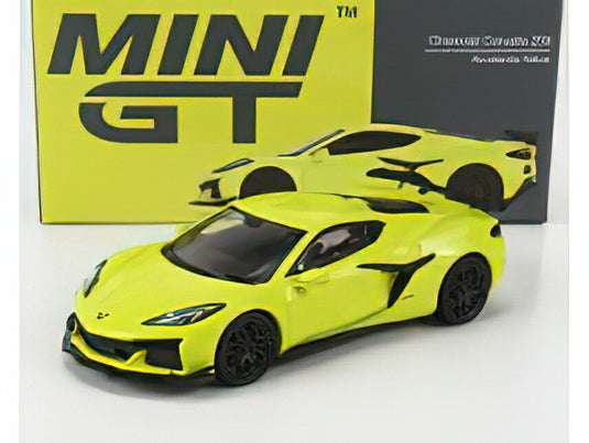CHEVROLETコルベット Z06 LHD 2023 - YELLOW BLACK /MINI GT 1/64ミニカー