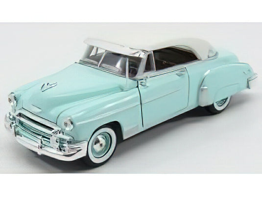 CHEVROLET  CHEVY BEL AIR 1950 - VERY LIGHT GREEN WHITE/Motor Max 1/24ミニカー