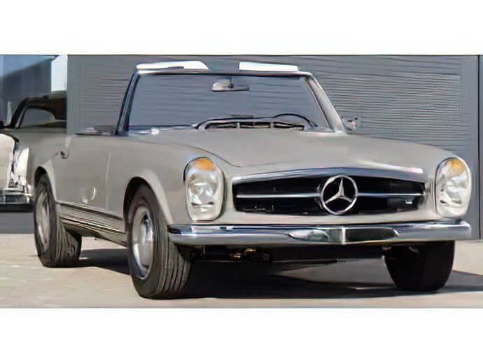 【予約】1-3月以降発売予定MERCEDES BENZ - SL-CLASS 230SL (W113) 1963 - GREY MET /Norev 1/18 ミニカー